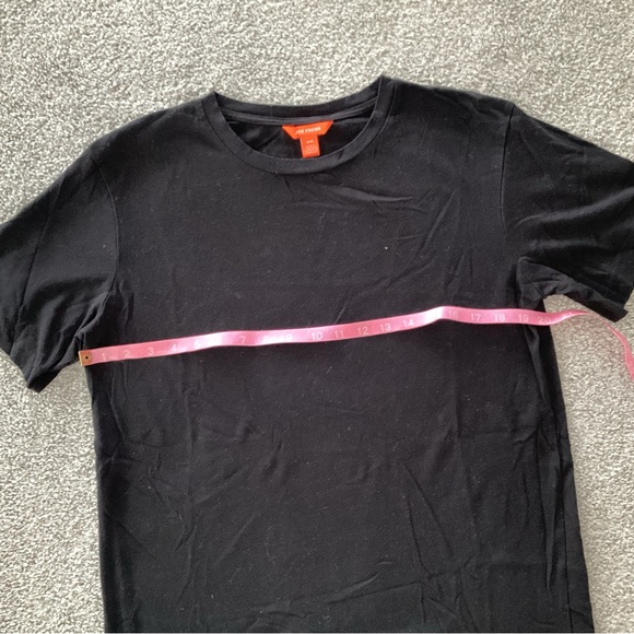Basic Black Tee - Picture 2 of 3